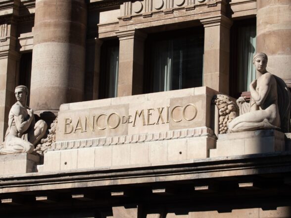 El Banco de México eleva la tasa de interés al 5% para frenar la inflación